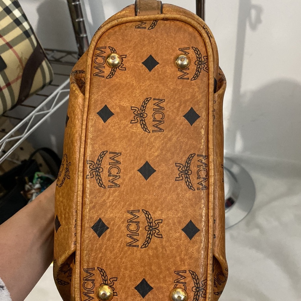 Mcm - Picture 5 of 7